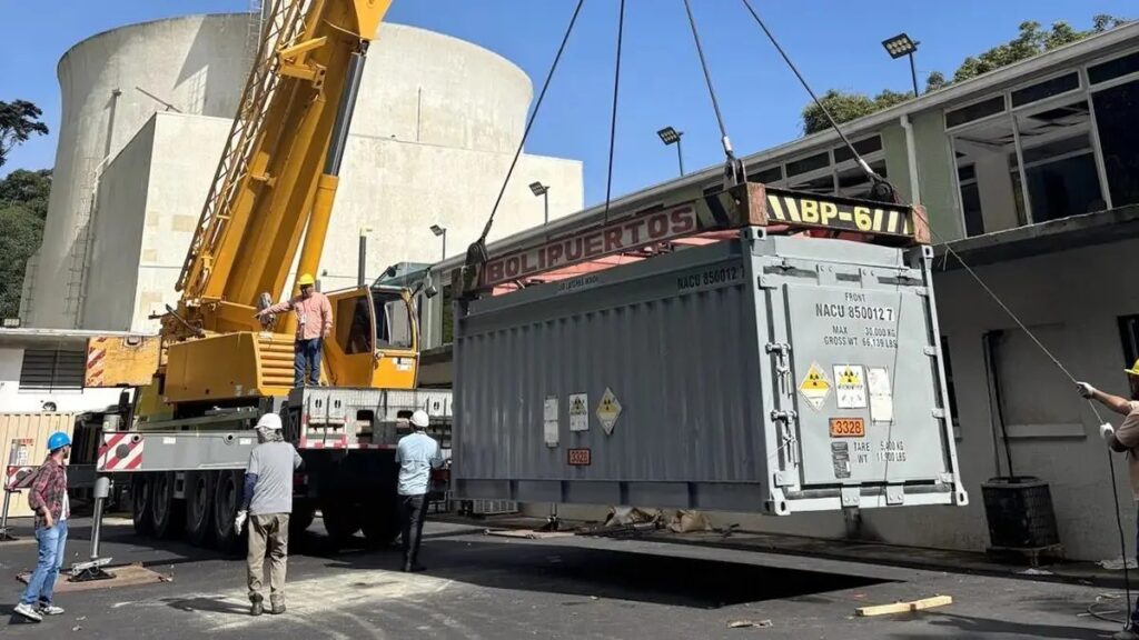EUA conclui extração de urânio de reator nuclear na Venezuela