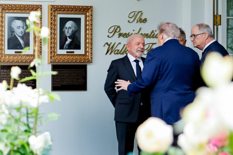 Lula e Trump: tarifas, crime e amor à primeira vista na Casa Branca