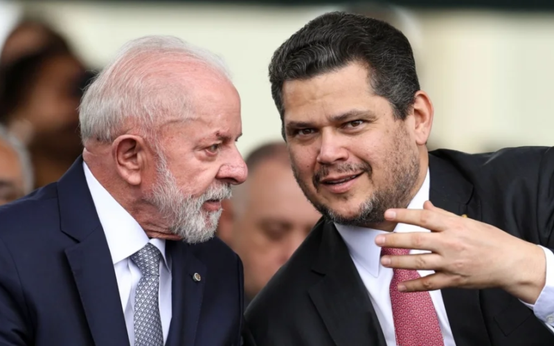 Lula pede mapeamento para retaliar, mas poupa Alcolumbre