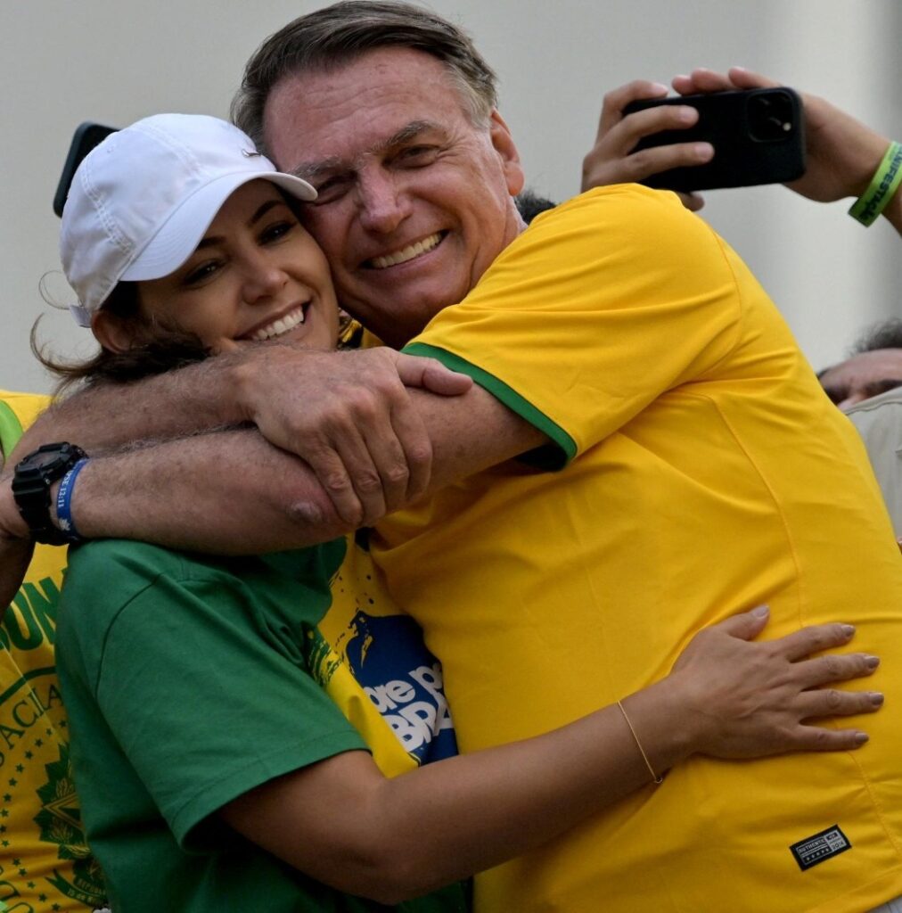Michelle Bolsonaro: 'Não sei se terei quem cuide de mim