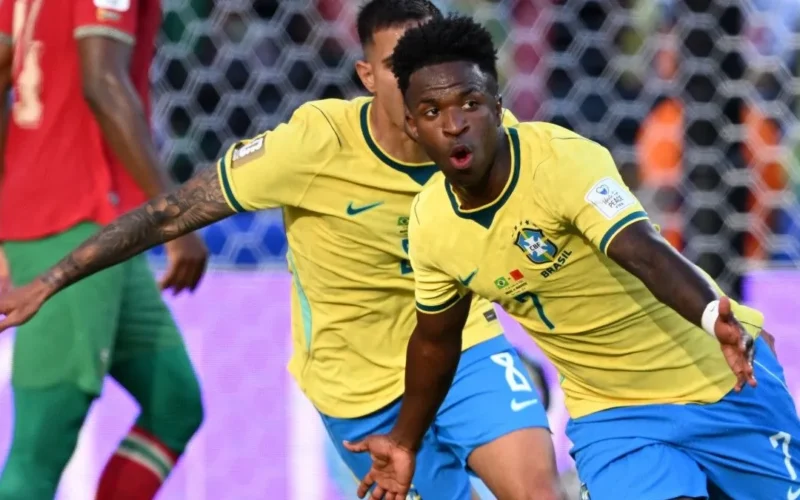 Empate com Marrocos expõe erros de Ancelotti; Vini Jr salva