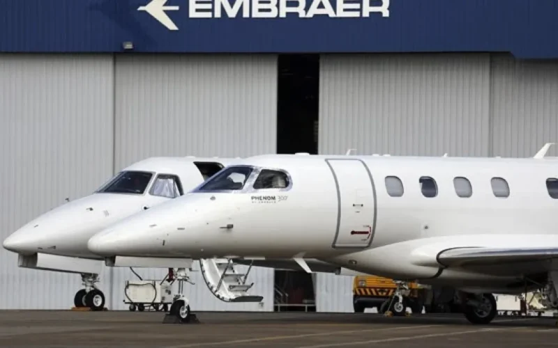 Embraer e FAB fecham contrato de suporte ao KC-390