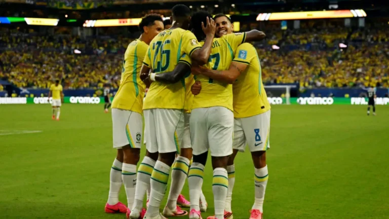 Árbitro italiano apita Brasil x Japão na Copa do Mundo