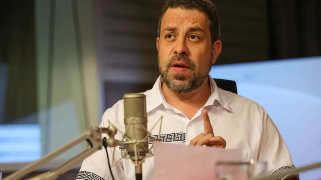 Boulos critica Tabata após comparação de projetos na Câmara