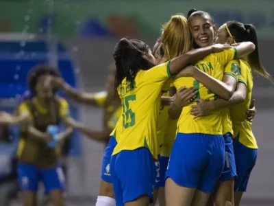 Lei ajusta férias escolares de 2027 para a Copa Feminina