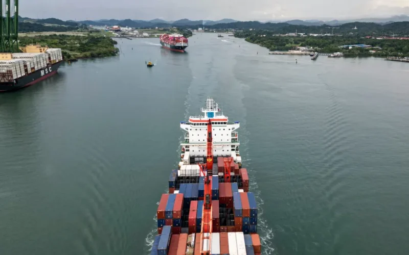 Panamá renova acordo marítimo com China em meio a crise portuária