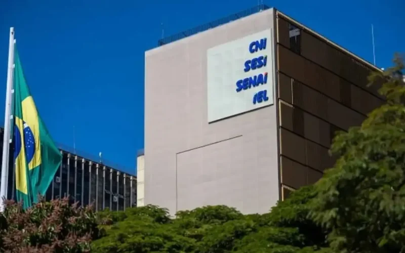 CNI mantém PIB em 2% e eleva projeção de inflação
