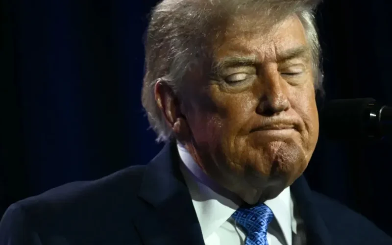 Albânia: Polícia reprime protesto contra resort ligado a Trump