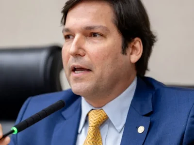 Projeto cria programa para empregar mães solo no DF