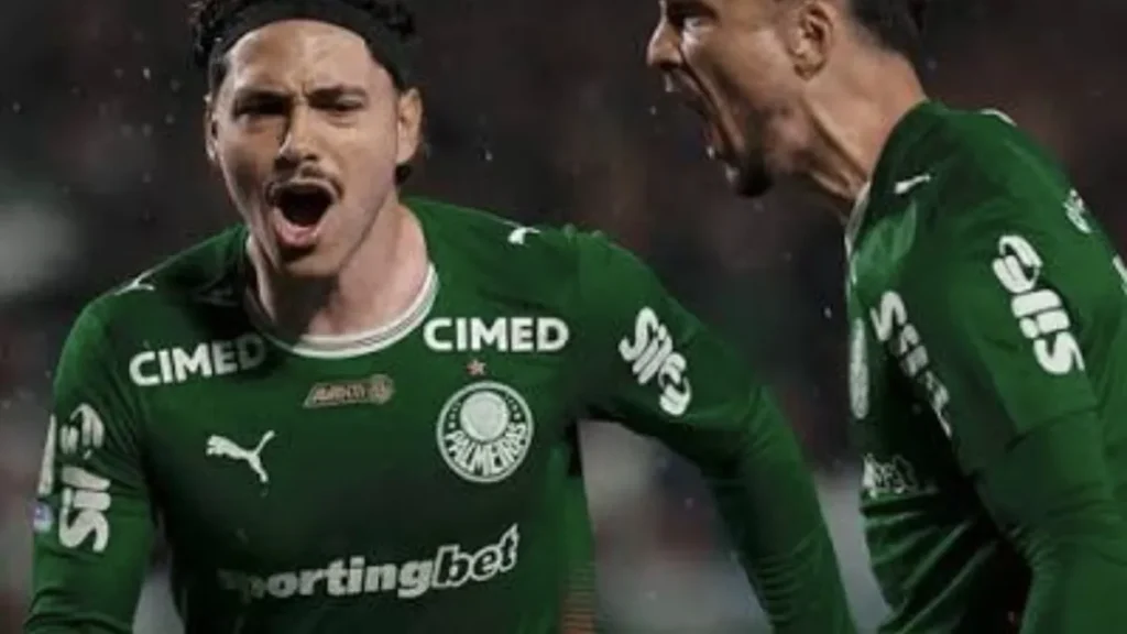 Palmeiras lidera com 61% de chance, mas Brasileirão reserva reviravoltas