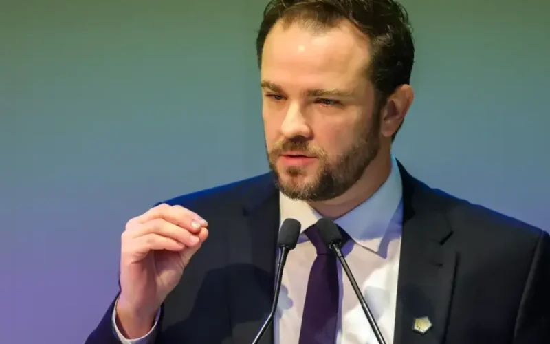 Durigan: próximos passos são reduzir gasto e endurecer arcabouço