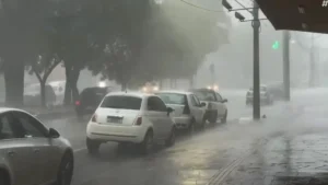 Ciclone bomba se aproxima do Sul e derruba temperaturas