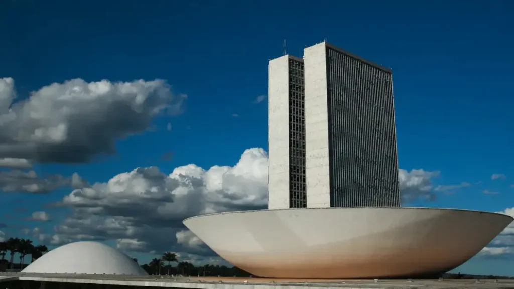 Estudo aponta que fortalecimento do Congresso reduziu transparência