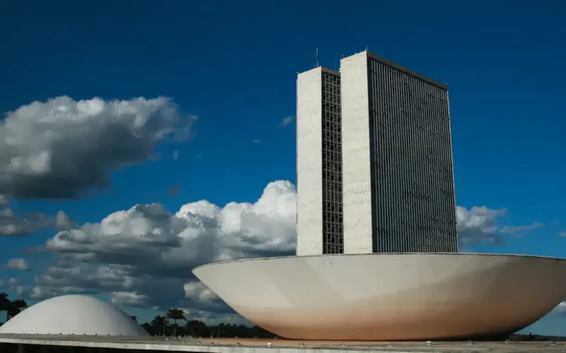 Estudo aponta que fortalecimento do Congresso reduziu transparência