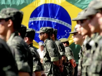 Coronel é condenado por livro com críticas ao Exército