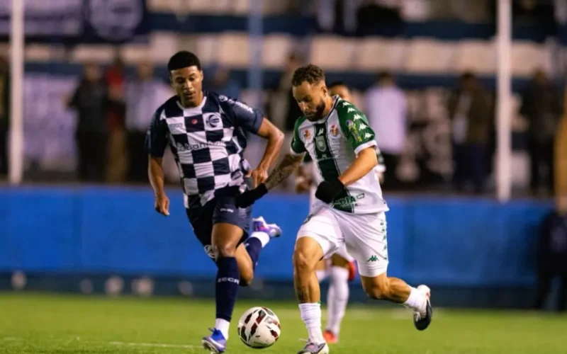 Gama empata com São José e decide acesso no Bezerrão