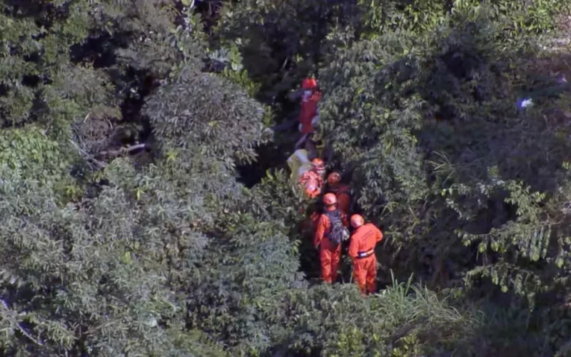 Queda de helicóptero no Rio mata 4, incluindo 3 turistas colombianas