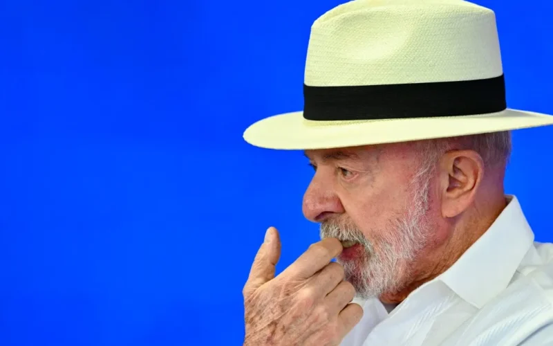 Pesquisa BTG/Nexus: Lula lidera 1º turno e empata com Flávio no 2º