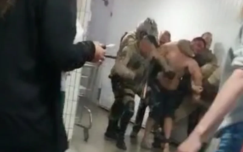 Política vira confusão em açougue e termina em caso de polícia
