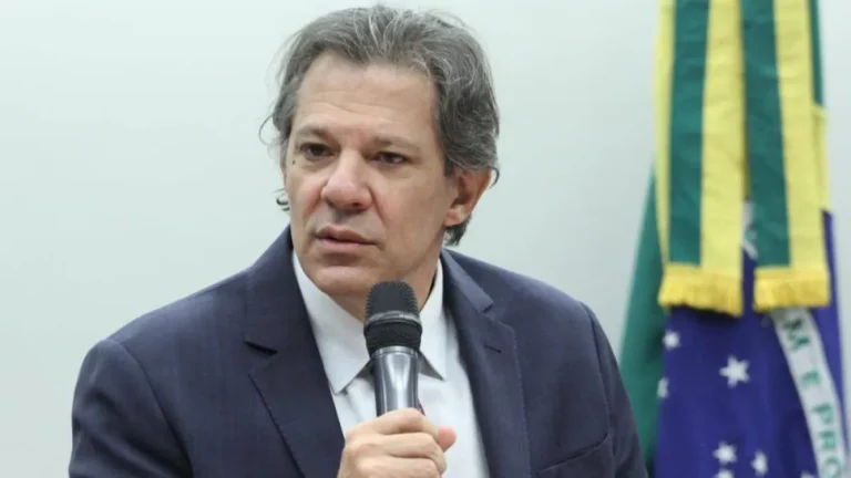 Haddad aciona gestão Tarcísio após PM seguir motorista: 'Ostensivo