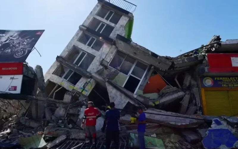 Colômbia nega recusar ajuda a terremoto por ideologia