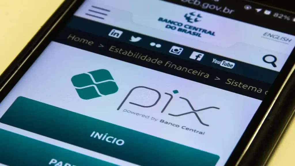 Pix ou cartão: qual opção pesa mais no caixa do MEI?